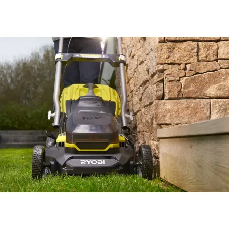 Бесщеточная газонокосилка RY18LMX40A-0 Ryobi