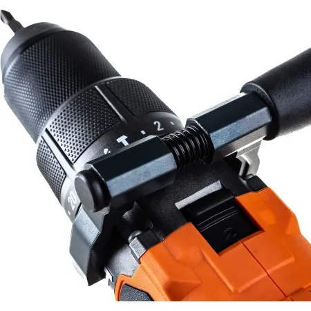 Ударная бесщеточная аккумуляторная дрель-шуруповерт BSB18C3BL-X02C AEG