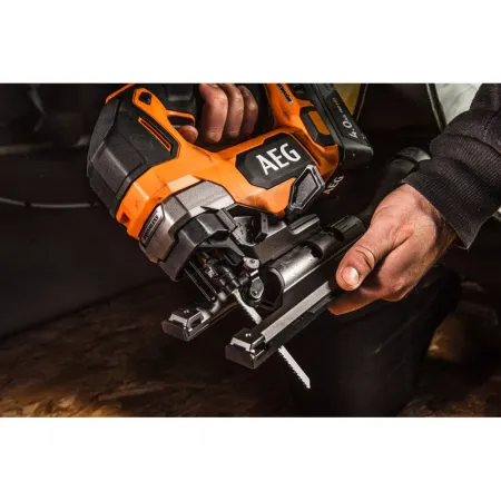 Бесщеточный лобзик AEG BST18BLX2-0 4935492484