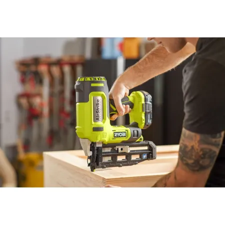 Гвоздезабиватель R16GN18-0 ONE+ Ryobi