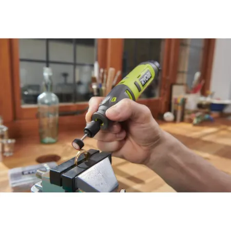 Гравировальная машина RRT4-120GA15 4 В Ryobi