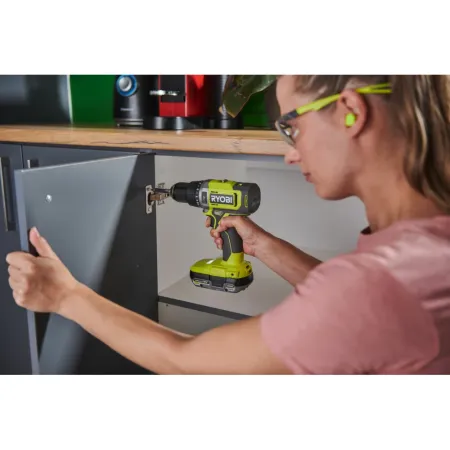 Ударная дрель-шуруповерт RPD18-2C52S Ryobi
