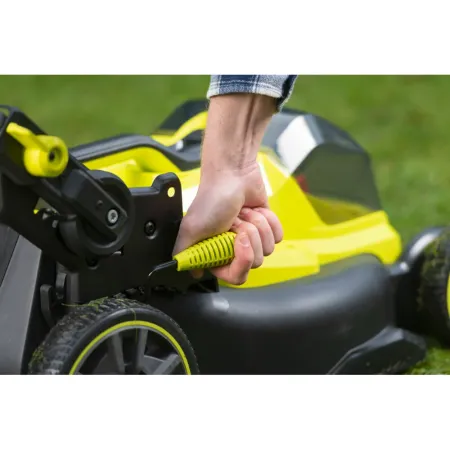 Бесщеточная газонокосилка ONE+ RY18LMX40B-0 Ryobi