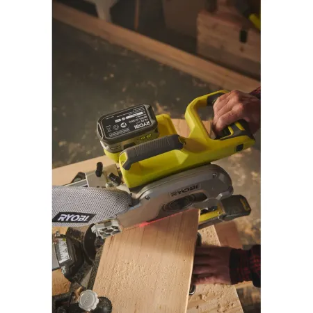 Аккумуляторная торцовочно-усовочная пила ONE+ R18MS216-0 Ryobi