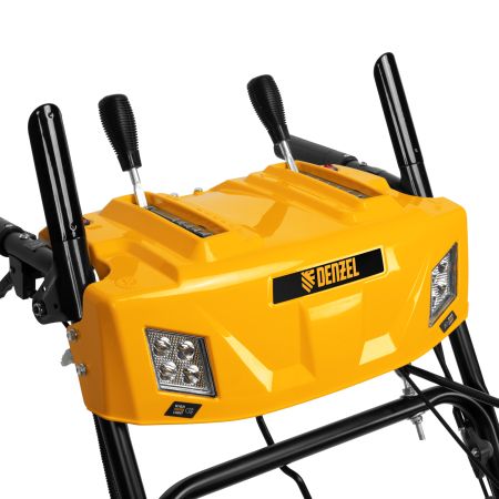 Бензиновая снегоуборочная машина SBL 711DT PRO, 420cc, гусеницы, эл.старт, блок. дифф. Denzel