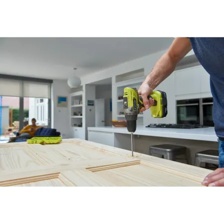 Дрель-шуруповерт R18DD3-220 Ryobi