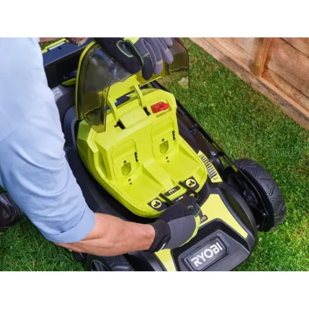 Аккумуляторная бесщеточная газонокосилка RY18LMX46A-250 Ryobi
