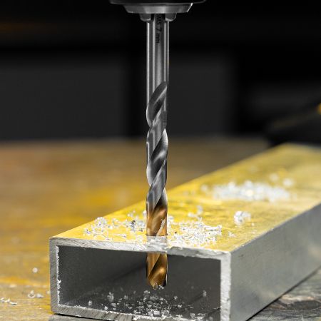 Сверло спиральное по металлу 7,0 x 109 мм, Р6М5, Golden Tip  Denzel