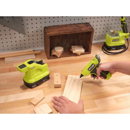 Клеевой пистолет RGLM18-0 Ryobi