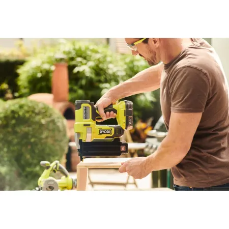 Гвоздезабиватель R18GN18-120S 18В Ryobi