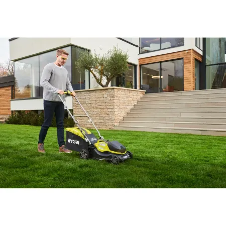 Бесщеточная газонокосилка RY18LMX37A-150 Ryobi