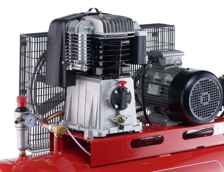 FINI BK 119-270-7.5 Поршневой компрессор с ременным приводом 840 л/м, 270 л.