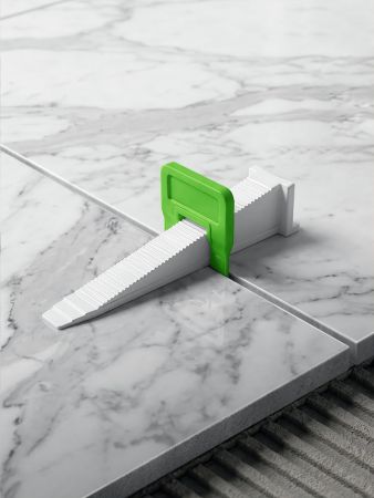 STAYER СВП TileFix, клин 50 шт, система выравнивания плитки ″ворота″ (33848-50)