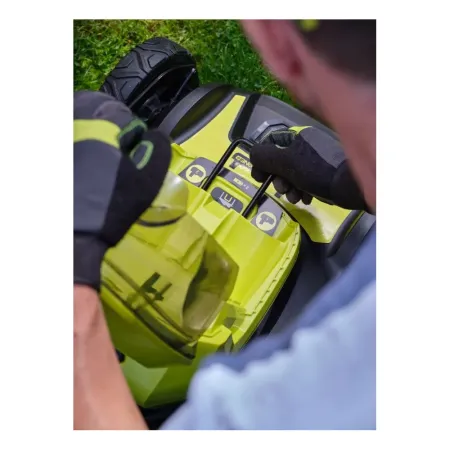Аккумуляторная бесщеточная газонокосилка RY18LMX46A-250 Ryobi